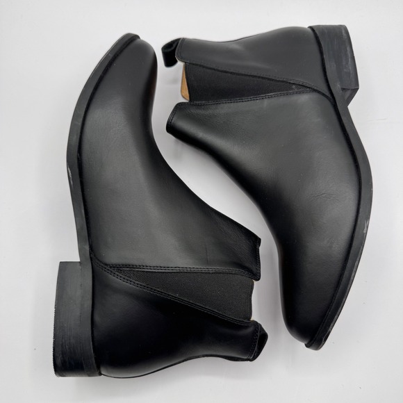 Nisolo Womens 8 Everyday Chelsea Boots Black Leather Pointed Toe Water Resistant - Picture 4 of 9